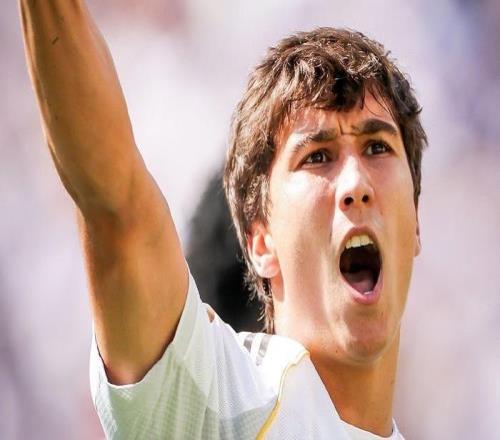 天選之人！姆巴佩受傷皇馬給21歲新人機會，他能延續金靴表現么