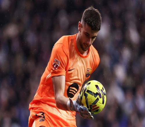 西甲領頭羊繼續狂飆：瘋狂8連勝，49分領跑，甩開皇馬7分