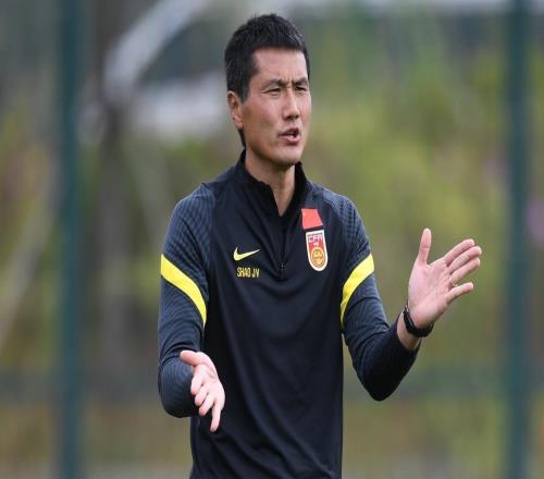 中超主帥大洗牌，國足助教團出山，國安成都洋帥到位，喬迪回歸