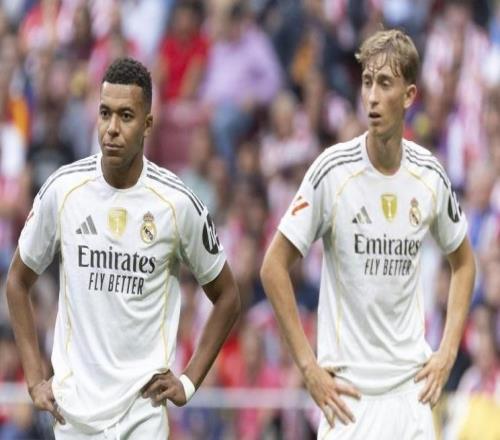 世體：赫伊森沒參與今日球隊合練，而是留在健身房單獨訓練