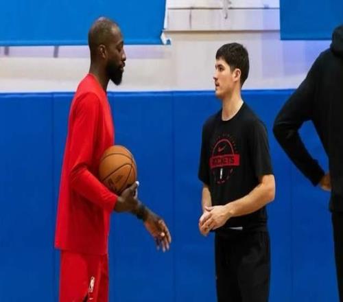 三內線少了倆，火箭中鋒8+8回巔峰申京受傷沒傳球5小陣容失敗