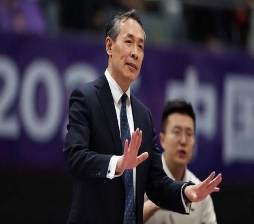 為何5天2負廣廈賽后許利民給出答案，說的很直白了，不能怪趙睿