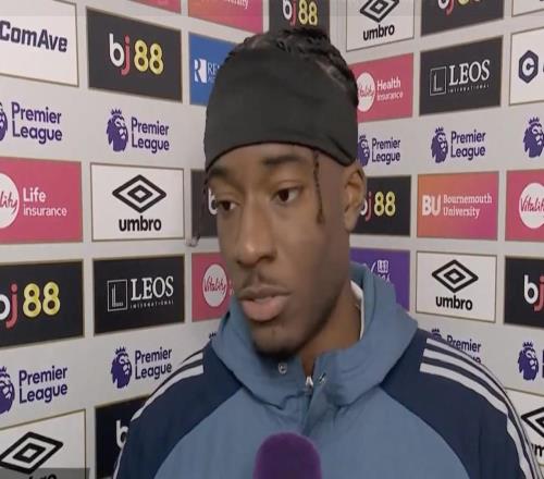 馬杜埃凱：我們當然會談奪冠目標加布射門就像前鋒一樣