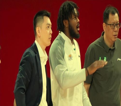 莫蘭德8+6+2拼盡全力！杰隆布朗6+3,奧利弗3+3+1,遼籃領先吉林7分