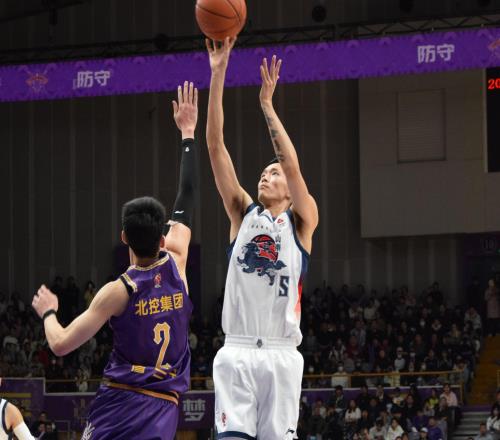 山東男籃客場挑戰(zhàn)福建，八大搶斷高手正面對決，陳林堅(jiān)反戈老東家