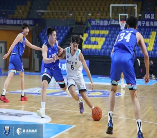 廣廈二隊在2025年全國U19青年聯(lián)賽中榮獲第四名_CBA直播