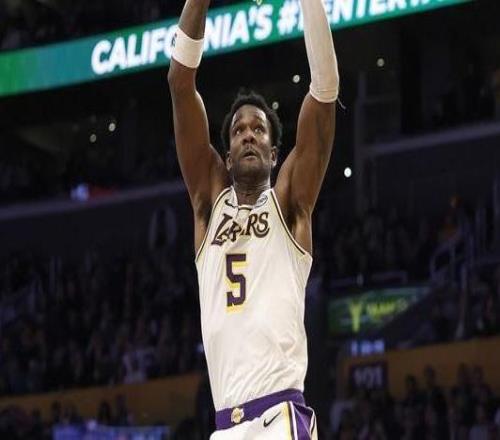 艾頓：大個子球員不能自己給自己喂球相信組織者會找到我