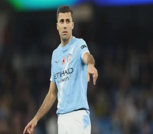 神劇本！度假路臨時(shí)主帥抓壯丁逼瘋瓜帥，切爾西殘陣11曼城！