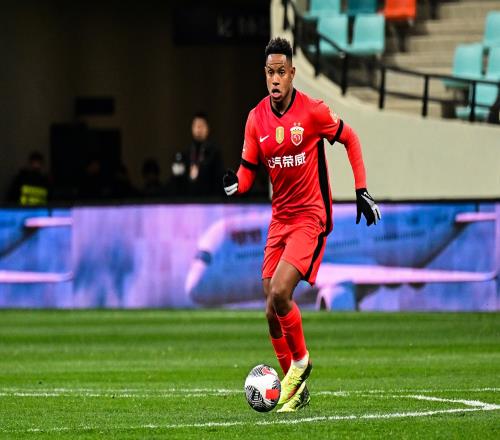 東體報道：蓉城在新賽季的優化配置值得關注，茹薩加盟的可能性極高_中超直播