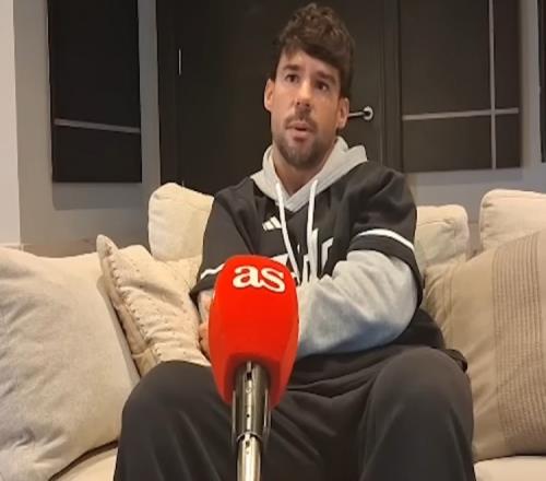 貝爾納特稱梅西為心中歷史最佳梅西內馬爾和姆巴佩的實力決定比賽勝負_西甲直播