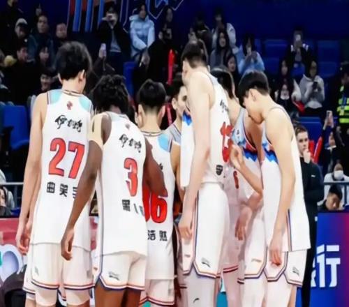 CBA最新排名！浙粵霸榜前二，上海山東步入正軌，717名混戰(zhàn)！