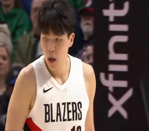 恭喜楊瀚森！近四戰場均10分鐘，正式進入開拓者輪換陣容！