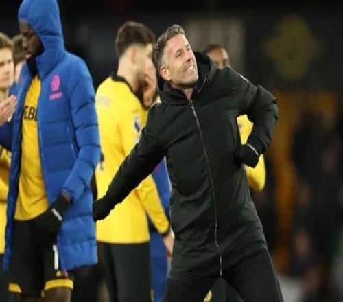 狼隊主帥：很高興取得賽季首勝，這場勝利獻給球迷