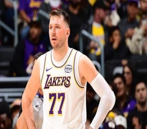 東契奇：我們下半場的防守更有強度收官階段打得很穩