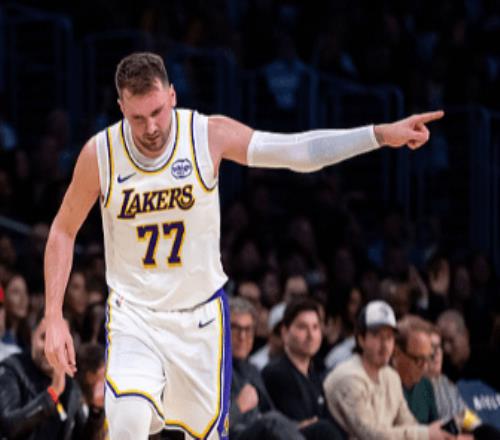 東契奇36+9+8湖人再擒灰熊勒布朗26+7+10拉拉維亞26分