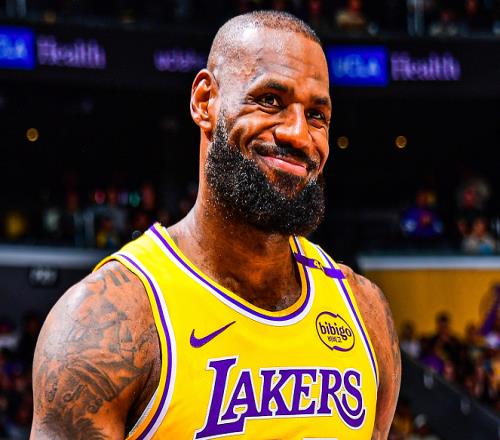 12勝0負！20勝1負！東契奇聯盟第1，老詹迎來神級里程碑