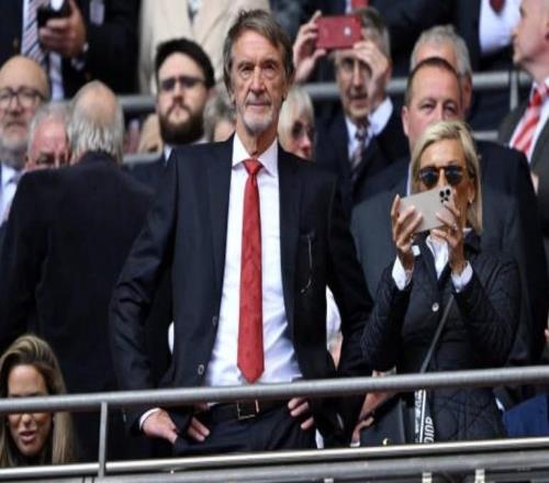 電訊報(bào)：曼聯(lián)內(nèi)部認(rèn)為球隊(duì)仍有機(jī)會(huì)獲得下賽季的歐戰(zhàn)資格