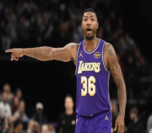 湖人120114逆轉(zhuǎn)灰熊球員評(píng)價(jià)：3人優(yōu)秀，2人及格，4人低迷