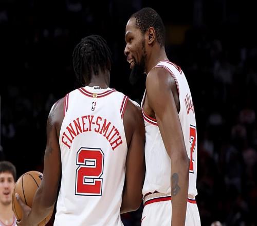 出場時間非常有限！火箭鋒線新援的作用也沒有辦法完全體現出來