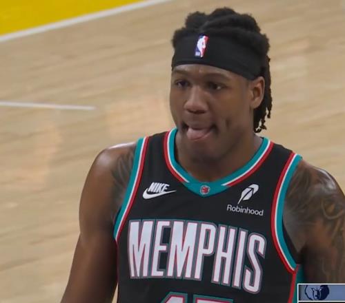 東契奇36+9+8！湖人雙殺灰熊，這一戰誕生4個事實，詹姆斯歷史第2