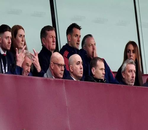 鏡報：阿莫林冤成替罪羊，此屆曼聯管理層昏招頻出已來日無多