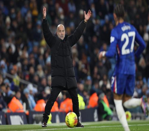 風(fēng)水輪流轉(zhuǎn)，真該槍手奪冠了遭讀秒絕平，曼城2場丟4分，爭冠難