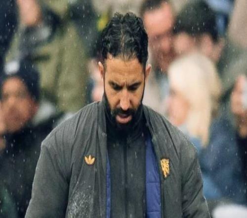 記者：英力士決策混亂且矛盾，不完全信任阿莫林卻又給他兩億鎊引援