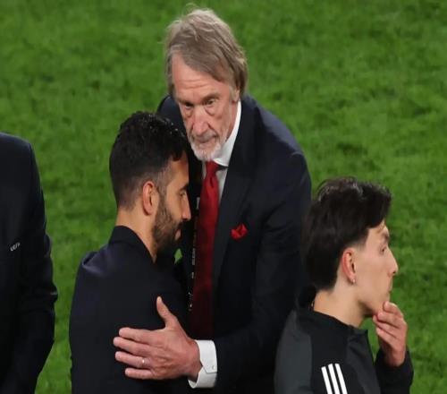 TA：拉爵須為英力士任命阿莫林的失誤負責，并收拾目前的殘局