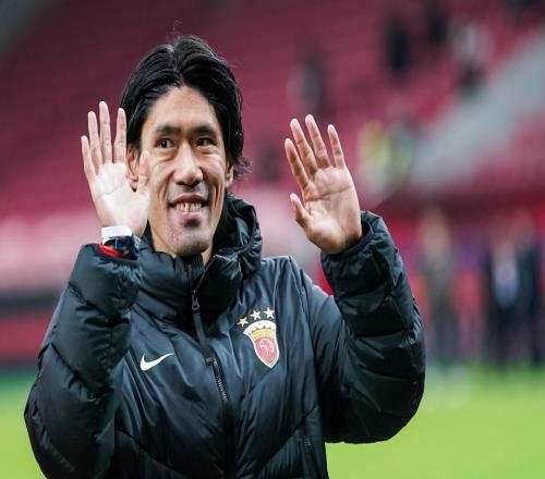 上港拒絕善待老將曝36歲“崇明一期”元老將離隊，或屈身中甲