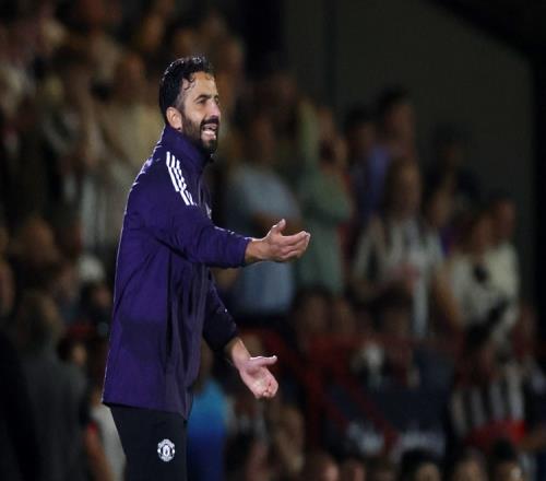 泰晤士報道阿莫林的直言在更衣室引發不滿曾承諾收斂但未能實現_英超直播