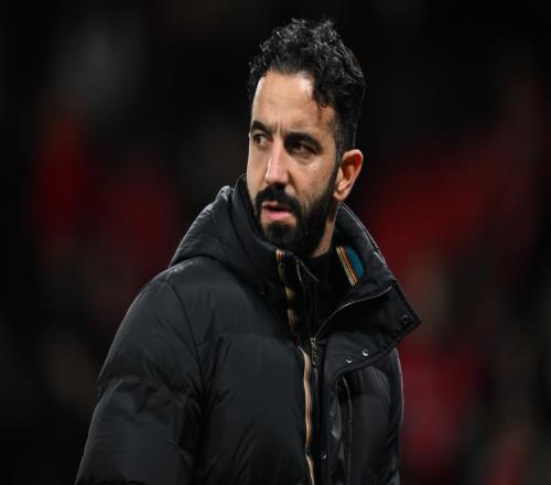 曼晚報道：阿莫林認為曼聯未能給予他渴望的權力，同時不讓梅努出場也是矛盾之處_英超直播