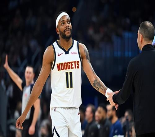 攻防兩端都起不到任何效果，掘金后場大將的狀態實在是太糟糕了