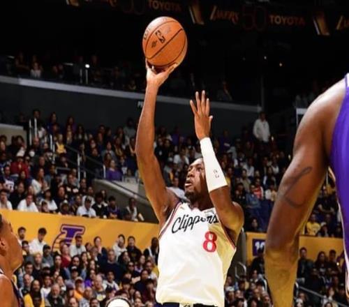 勇士絕殺未果卻輸在防守前五號秀鐵樹開花，7+2后衛又成奇兵