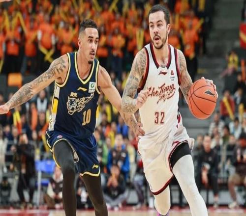 CBA新賽季最瘋狂絕殺！浙江0秒壓哨掀翻廣東：約克一戰封神！