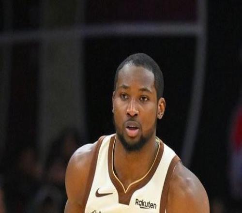 記者：開拓者有意庫明加并可用格蘭特和霍勒迪交易，鵜鶘奇才也在爭奪