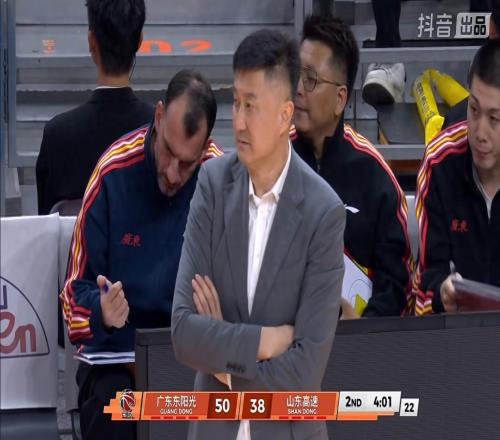 廣東憾輸1分揪出最大禍首，明知此人平庸卻偏要用，杜鋒錯中加錯