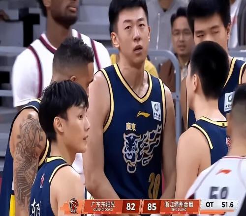 廣東遭絕殺揪出最大毒瘤！他投籃11中3，關鍵三分不中，打的真差