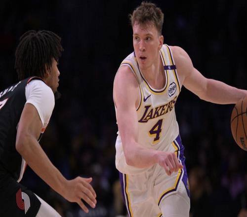 湖人隊克內希特必須展現出怎樣的實力，才能留在湖人輪換陣容中