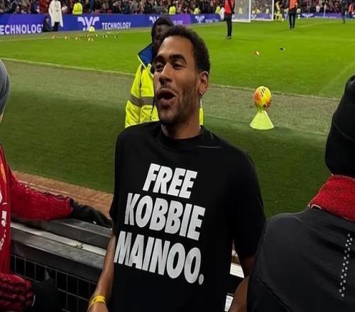 天亮了梅努姐姐公開慶祝阿莫林下課