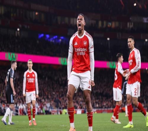 七連勝領跑，阿森納劍指王座：戰術定力與冠軍氣質的雙重勝利