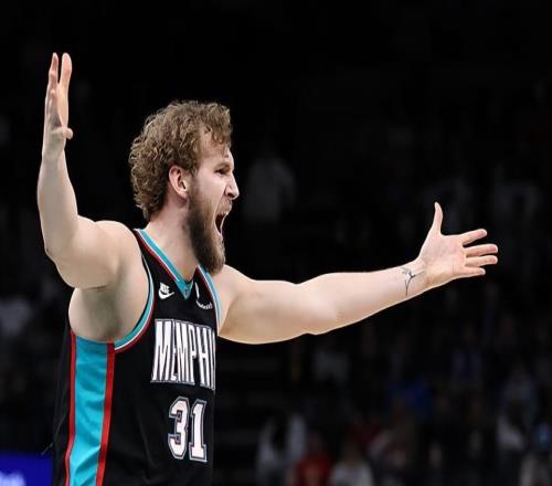 湖人也限制不了他！然而灰熊還是不愿意給內線大將多些出手機會