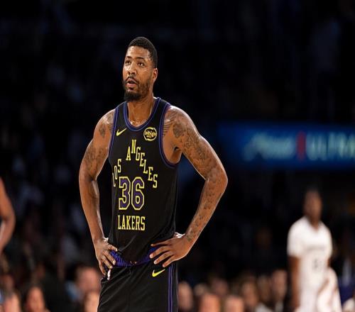 進攻端實在是太不穩定了，湖人后場大閘還得想辦法提升進攻效率