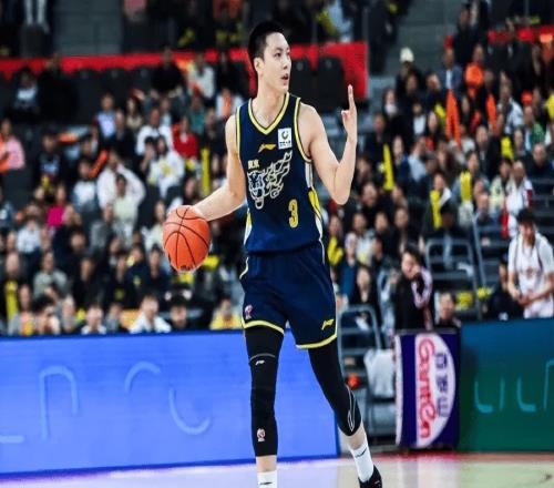 廣東半場逆轉深圳！焦泊喬+雙小外轟37分，杜潤旺精準，小胡又垮