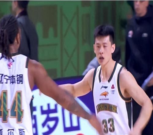 遼籃勝同曦，球迷并不滿意，向楊鳴主教練提出了許多中肯的建議