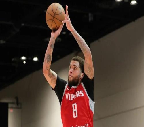 出場時間出現(xiàn)驟降！火箭二隊超級得分手的狀態(tài)也開始起伏波動了