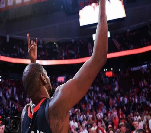 士氣高漲，杜蘭特對陣太陽的制勝球?qū)鸺犛胁豢煞裾J的潛在影響