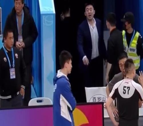 CBA新軍歷史首次闖進季后賽區(qū)域排名但技術犯規(guī)領跑聯盟第一