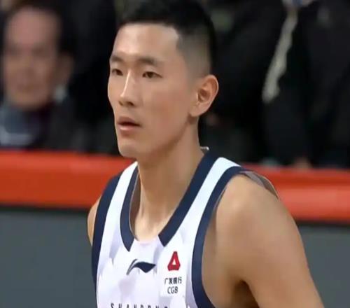 邱彪禁賽兩場，山東男籃加時勝福建，兩將被罰下，克里斯控制情緒