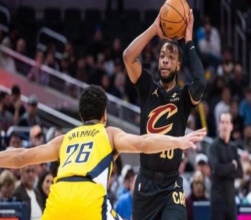 13連敗創(chuàng)隊史最差！全場球迷鴉雀無聲，6人得分上雙真盡力了