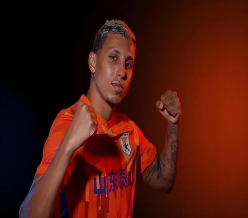 韓鵬剛轉任魯能教練組組長，這位主力外援就有可能離隊，引發熱議